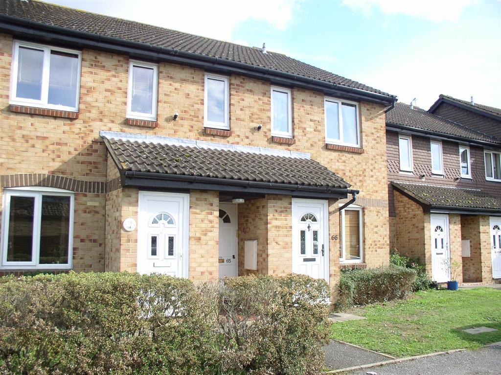 Telford Drive, WaltonOnThames 1 bed flat £900 pcm (£208 pw)