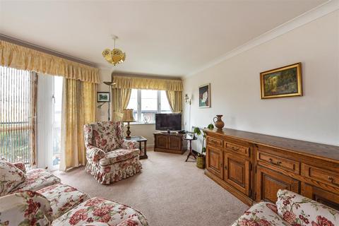 2 bedroom retirement property for sale - Old Winton Road, Andover