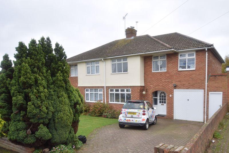 Manor Road, Toddington 4 bed semidetached house £425,000