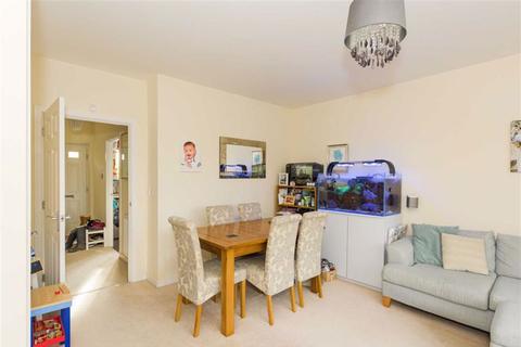 3 Alpine Close, Epsom, KT19 9FL