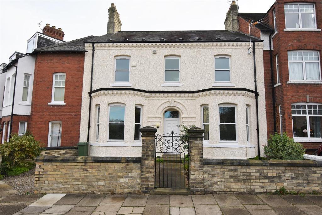 Nunthorpe Avenue, York, YO23 1PF 6 bed house £795,000