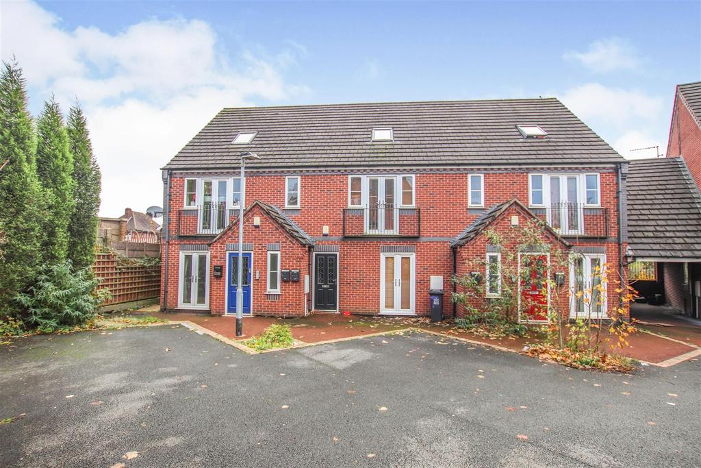 The Courtyard, Beasley Avenue, Chesterton,Newcastle 1 bed apartment £