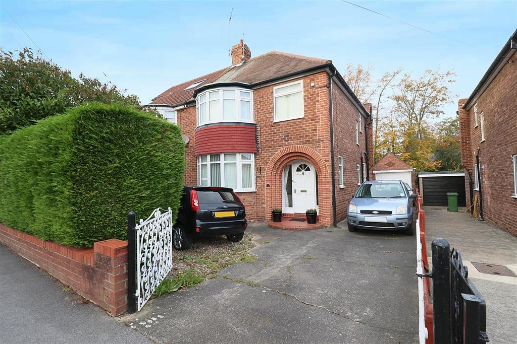 Weelsby Way, Hessle 3 bed semidetached house £249,950