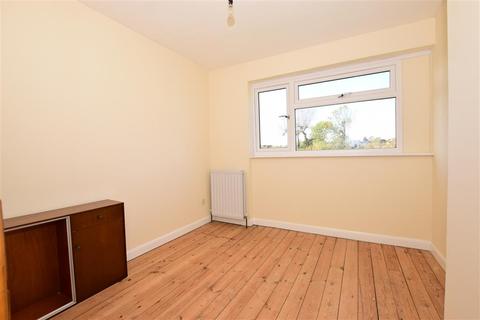 5 Nacholt Close, Whitstable, CT5 1NZ