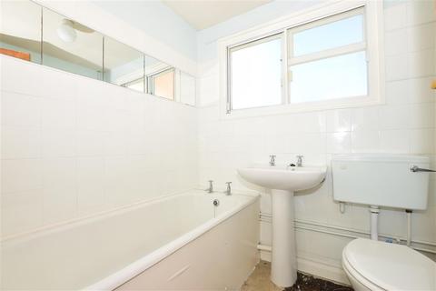 5 Nacholt Close, Whitstable, CT5 1NZ