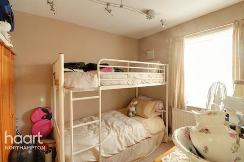 101 Wheatfield Road, Northampton, NN3 2ND