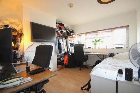110 Windsor Drive, Orpington, BR6 6HF