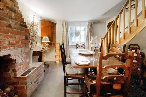 Dormouse Cottage The Square, Angmering, Littlehampton, BN16 4EA