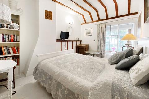 Dormouse Cottage The Square, Angmering, Littlehampton, BN16 4EA