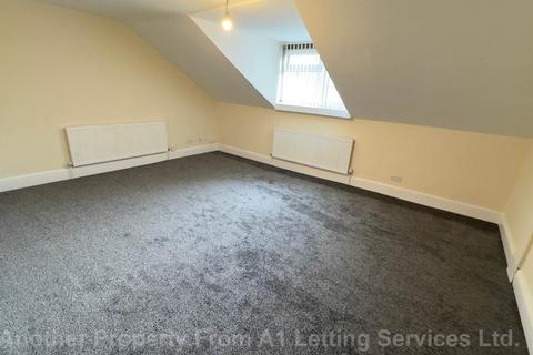 Studio to rent, Augusta Road, Acocks Green