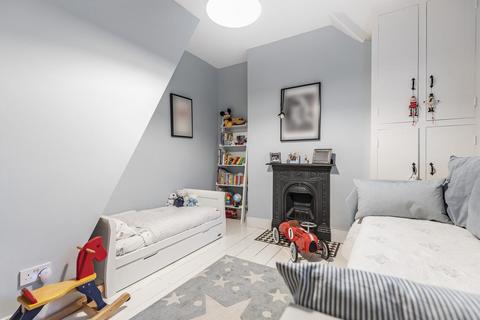 41 Limes Road, Beckenham, BR3 6NS