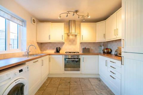 17 Halwick Close, Hemel Hempstead, HP1 1XG