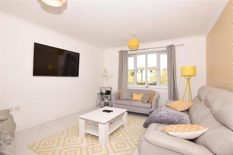 47 Kendall Gardens, Gravesend, DA11 0EE