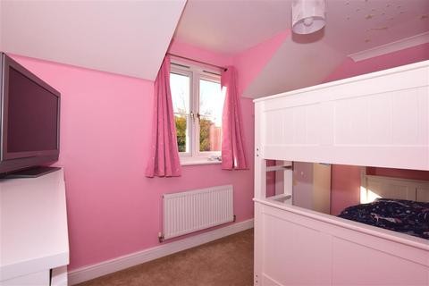 47 Kendall Gardens, Gravesend, DA11 0EE