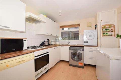 5 Ashurst Close, Kenley, CR8 5DH