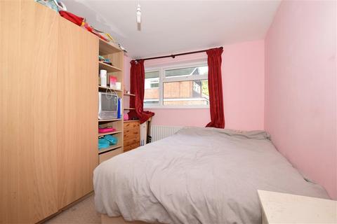 5 Ashurst Close, Kenley, CR8 5DH