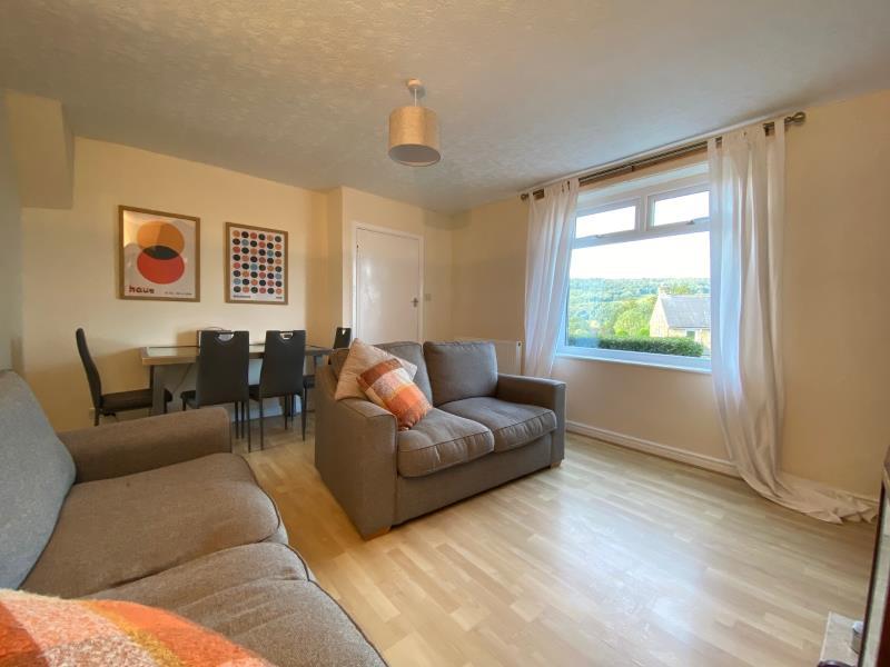 THE DRIVE, CROSSFLATTS, BINGLEY, BD16 2EX 3 bed terraced house £150,000