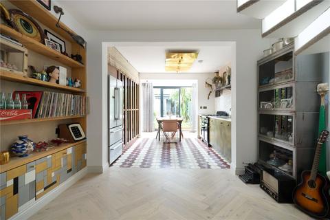 8 Wellesley Avenue, London, W6 0UP
