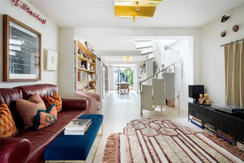 8 Wellesley Avenue, London, W6 0UP