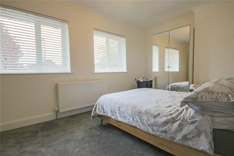 102 Binfield Road, Bracknell, RG42 2AS