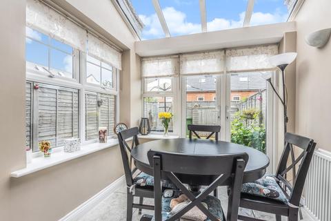 7 Sullivan Row, Bromley, BR2 9TF