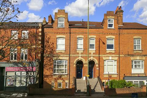 2 bedroom flat to rent, Sheen Road, Richmond TW9