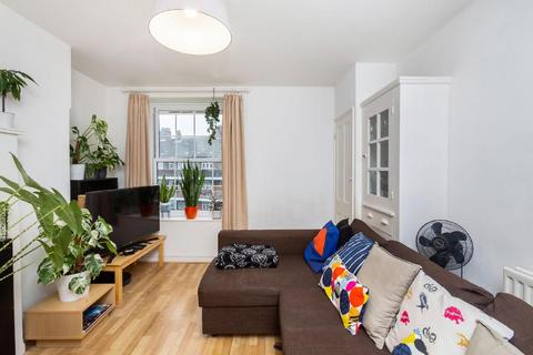 Flat 39, Telford House Tiverton Street, London, SE1 6NY