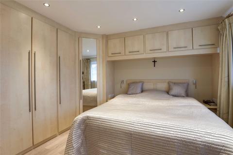 20 Picket Post Close, Bracknell, RG12 9FG