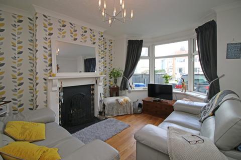 12 Crescent Avenue, Thornton-cleveleys, FY5 3JE