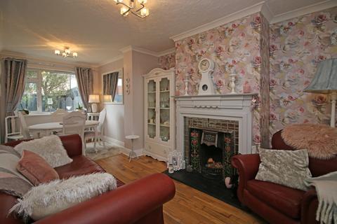 12 Crescent Avenue, Thornton-cleveleys, FY5 3JE