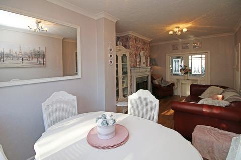 12 Crescent Avenue, Thornton-cleveleys, FY5 3JE
