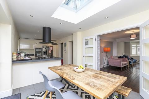 25 Laburnum Road, Coopersale, Epping, CM16 7RA