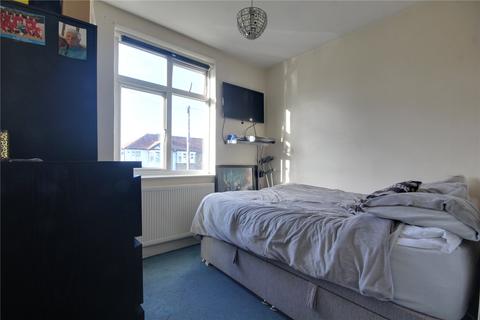 23 Buckingham Close, Enfield, EN1 3JQ