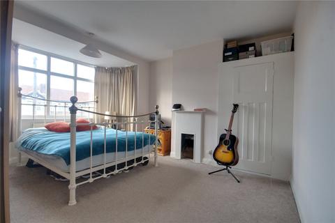 23 Buckingham Close, Enfield, EN1 3JQ