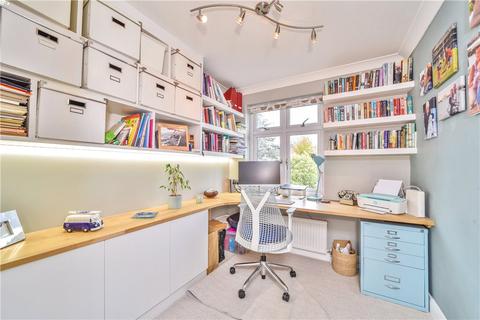 54 Godfrey Avenue, Twickenham, TW2 7PF