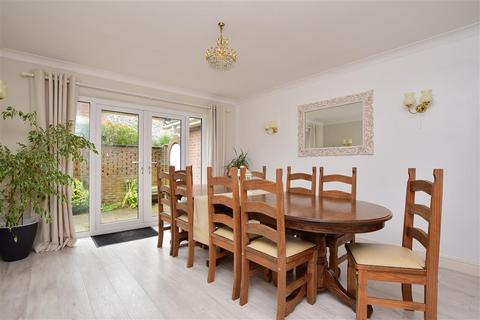 Holm Oaks Dover Road, St Margarets At Cliffe, Dover, CT15 6EP