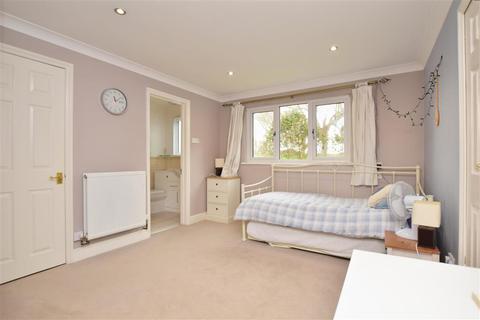 Holm Oaks Dover Road, St Margarets At Cliffe, Dover, CT15 6EP