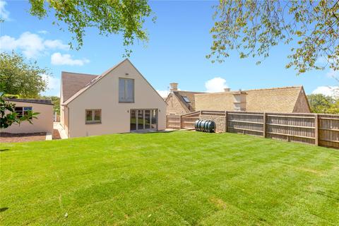 Hillside Beech Grove, Fulbrook, Burford, OX18 4DE