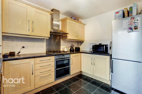 112 Culvers Avenue, Carshalton, SM5 2BD