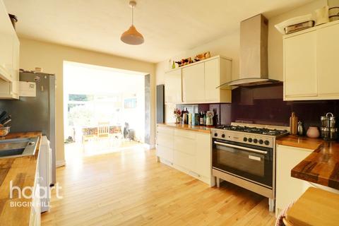 40 Old Tye Avenue, Biggin Hill, Westerham, TN16 3NA