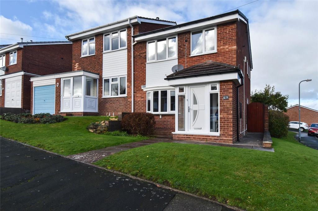 Cardinal Crescent, Bromsgrove, B61 3 bed semidetached house £250,000