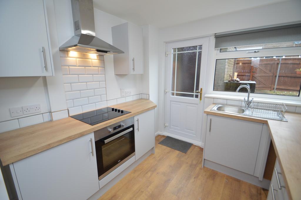 Farnham Road, Newton Hall, Durham DH1 3 bed terraced house £129,950