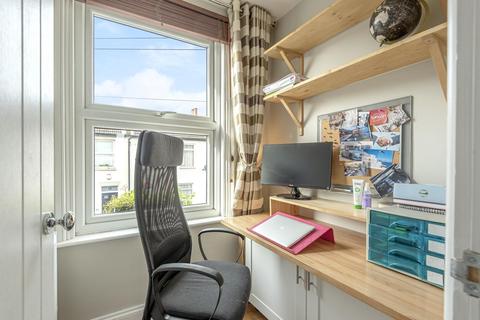 23 Percy Road, London, SE25 5NA