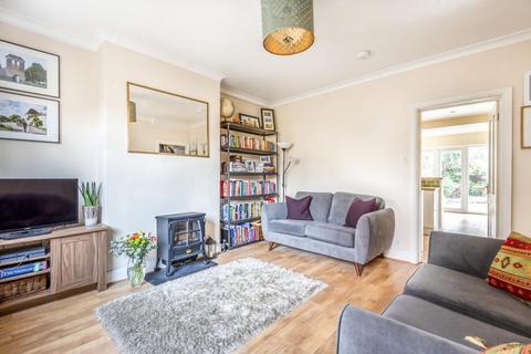 199 Alnwick Road, London, SE12 9BU