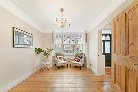 12 Riverview Grove, London, W4 3QJ