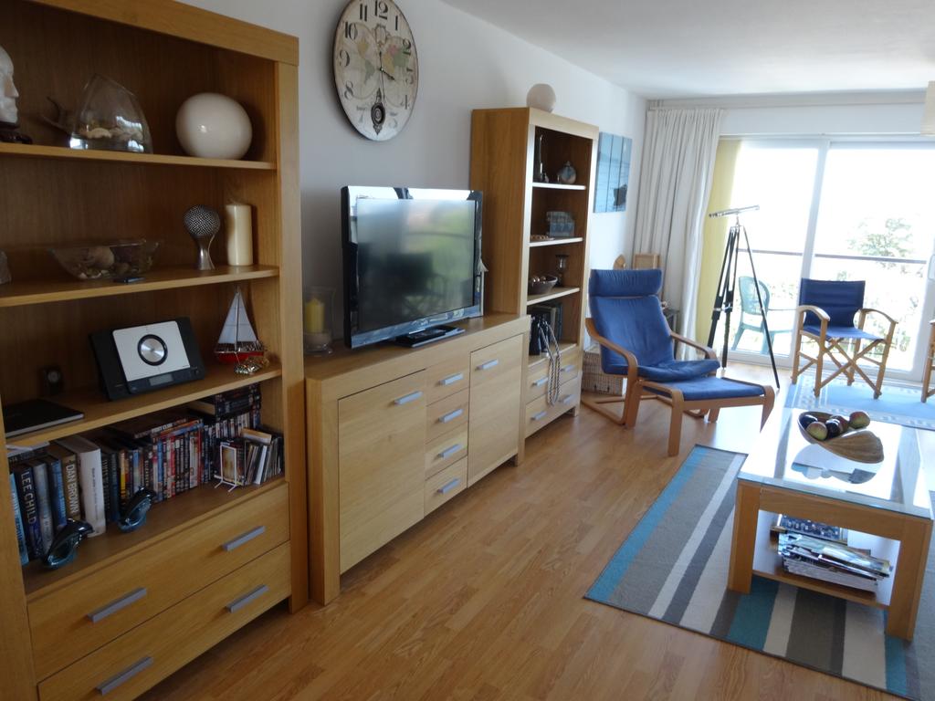 Kingsway, Selsey 3 bed apartment £950 pcm (£219 pw)