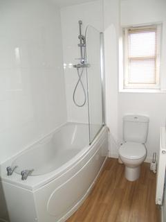 2 bedroom apartment to rent, Canal Court Acocks Green Birmingham