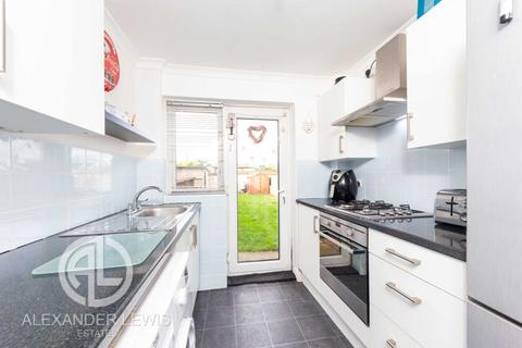 125 Mullway, Letchworth Garden City, SG6 4BG