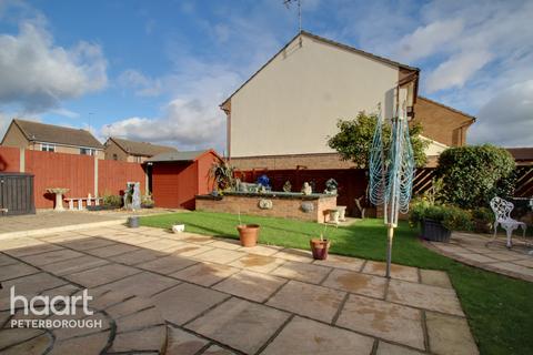 17 Augusta Close, Parnwell, Peterborough, PE1 5NJ