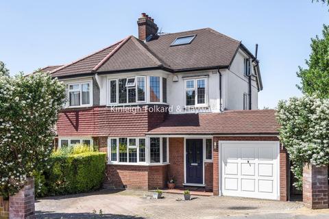 24 Bramley Way, West Wickham, BR4 9NT